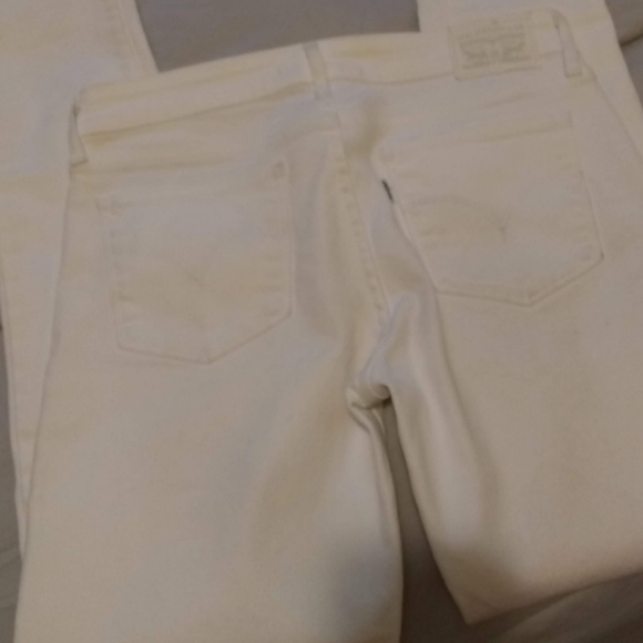 Levi's 711 White Skinny Jeans NWOT - Picture 2 of 8